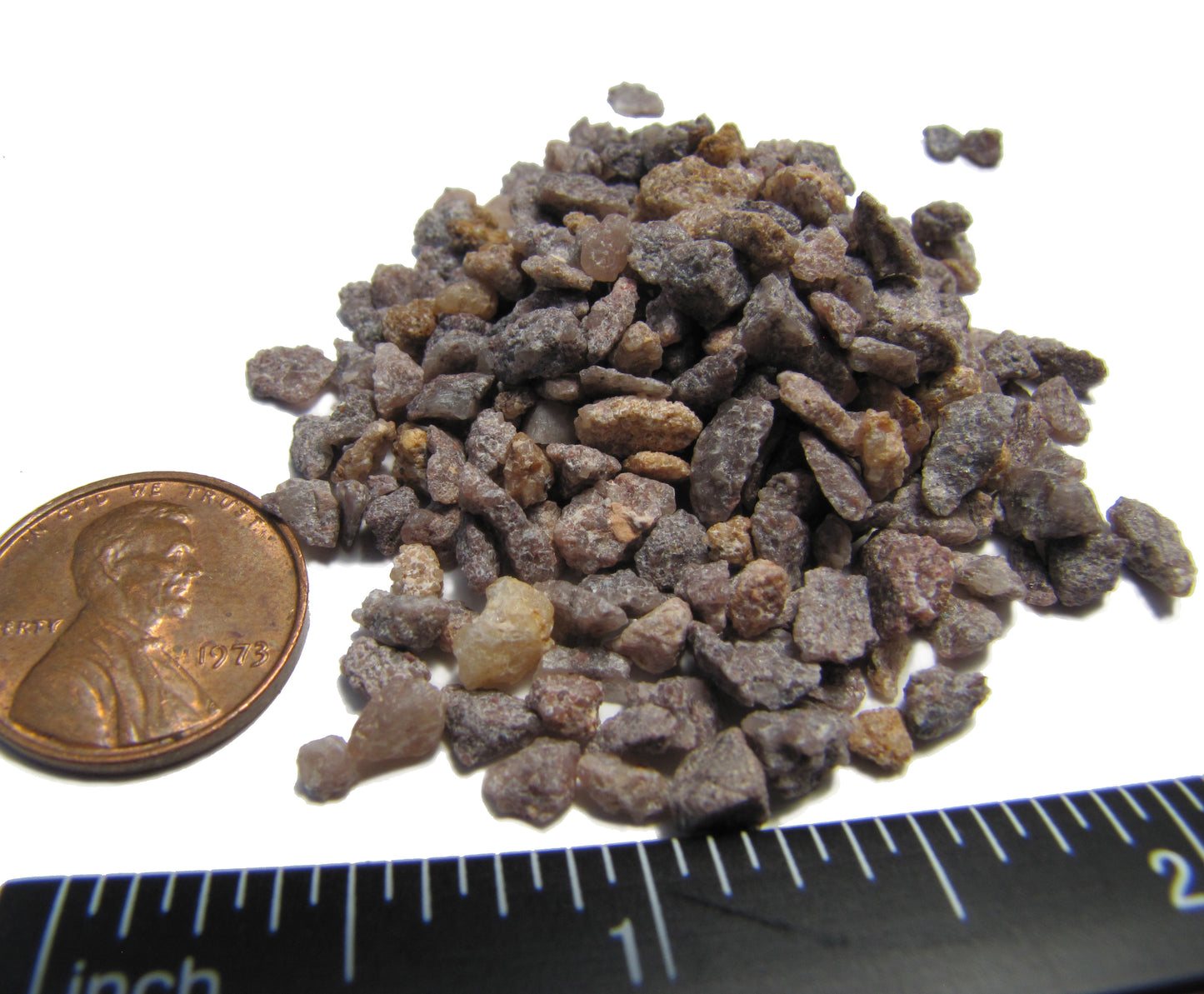 Small Brown/Red Granite Gravel - Small World Slate & Stone